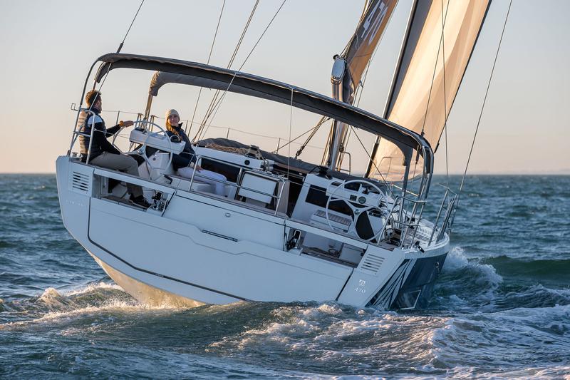 Book yachts online - sailboat - Dufour 470 - Egusa - rent