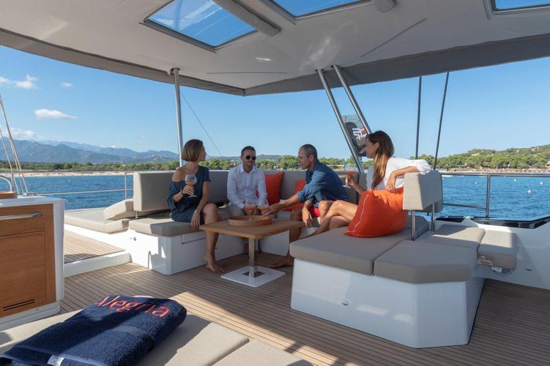 Book yachts online - catamaran - Alegria 67 - ALIZÉ - rent