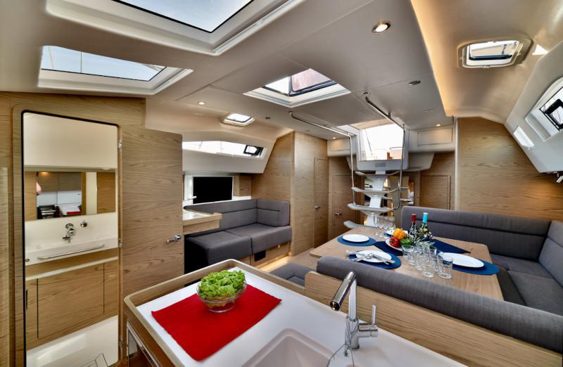 Book yachts online - sailboat - Elan Impression 50  5+1 - Wizard - rent