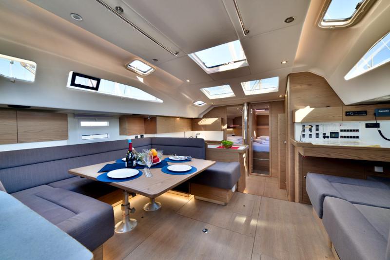 Book yachts online - sailboat - Elan Impression 50  5+1 - Wizard - rent