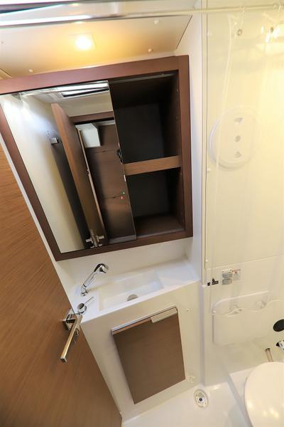 Book yachts online - catamaran - Lagoon 40 - Infinity - rent