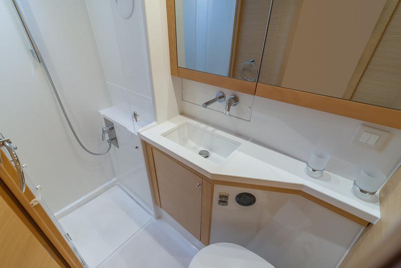 Book yachts online - catamaran - Lagoon 450 Sport - Michelangelo - rent