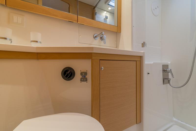 Book yachts online - catamaran - Lagoon 450 Sport - Michelangelo - rent