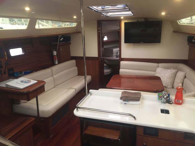 Book yachts online - sailboat - Hunter 40 - Pegasus - rent