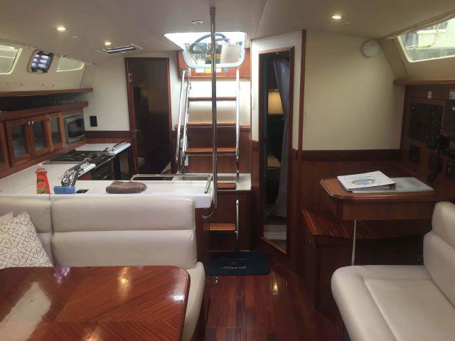 Book yachts online - sailboat - Hunter 40 - Pegasus - rent