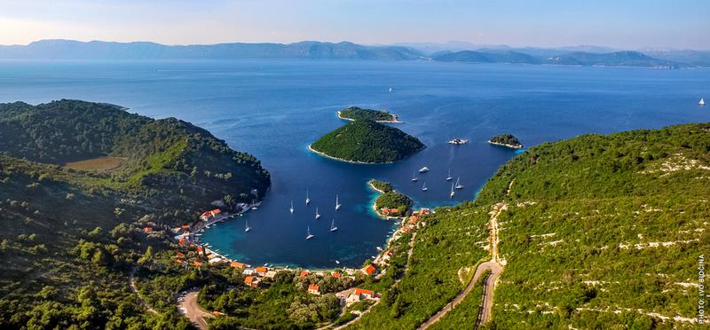 Book yachts online - catamaran - Lagoon 450 F - Grey Goose I  -  All inclusive half board - rent