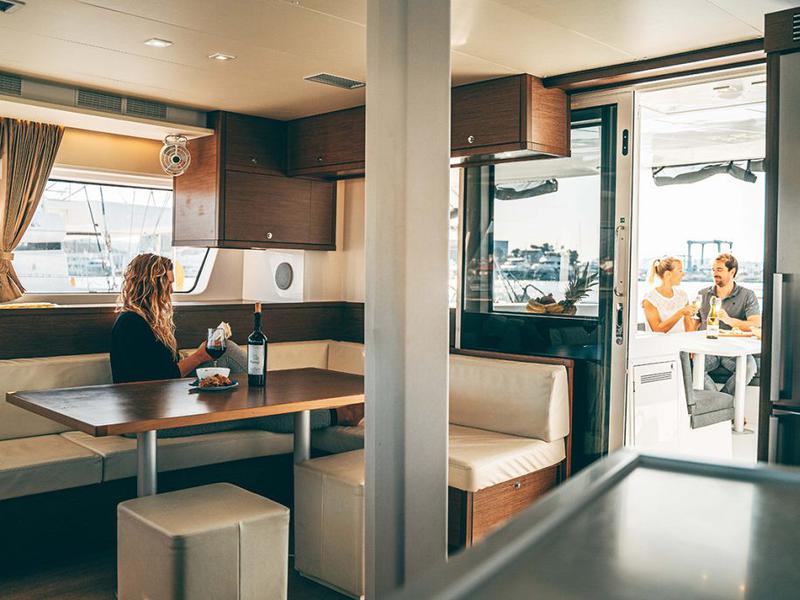 Book yachts online - catamaran - Lagoon 52F - AKANA  - rent