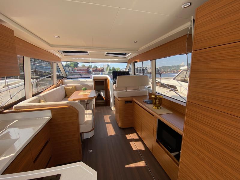 Book yachts online - motorboat - Greenline 39 - Helgeroa - rent