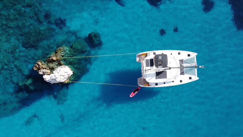 Book yachts online - catamaran - Lagoon 42 - Aktaia - rent