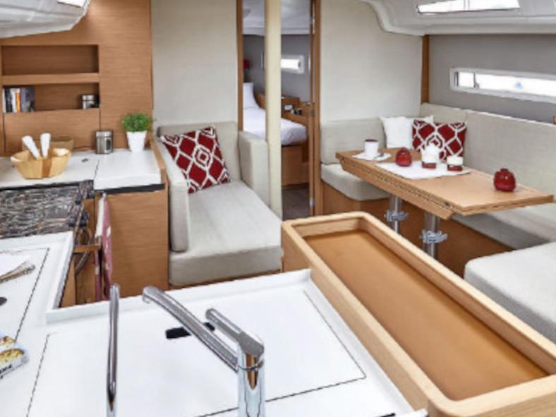 Book yachts online - sailboat - Sun Odyssey 410 - Evnia - rent