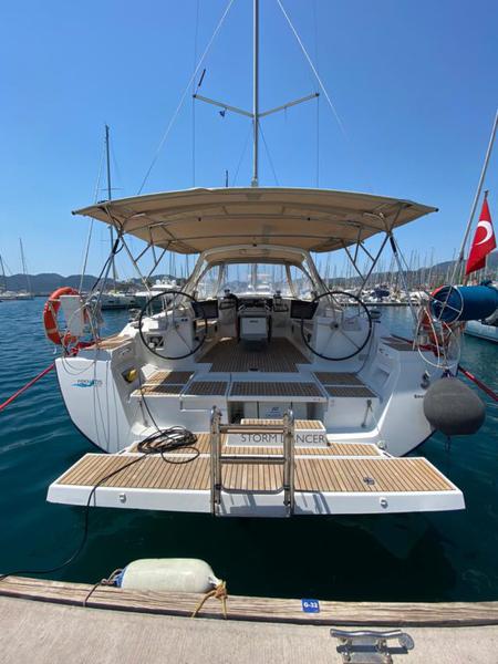 Book yachts online - sailboat - Jeanneau 54 - Storm Dancer 2 - rent