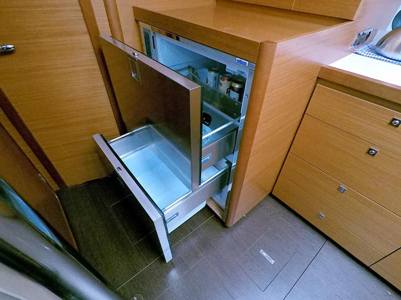 Book yachts online - sailboat - Dufour 430 - Sweetest Taboo - rent