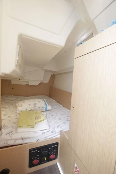 Book yachts online - sailboat - Oceanis 35 - Minta - rent