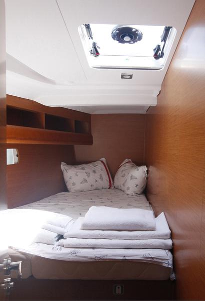 Book yachts online - sailboat - Sun Odyssey 479 - Unicorn - rent