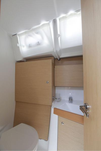 Book yachts online - sailboat - Oceanis 38.1 - Missy - rent