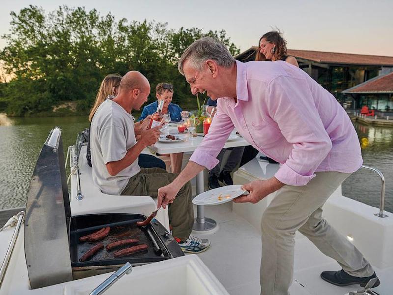 Book yachts online - motorboat - Sixto Fly C - CARCASSONNE - rent