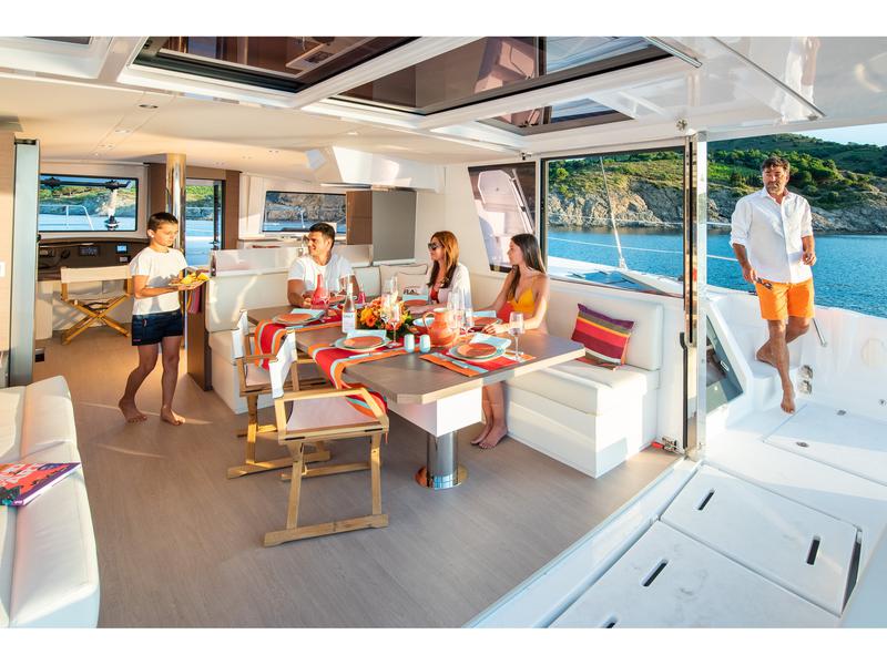 Book yachts online - catamaran - Bali 4.8 - Yemaya - rent