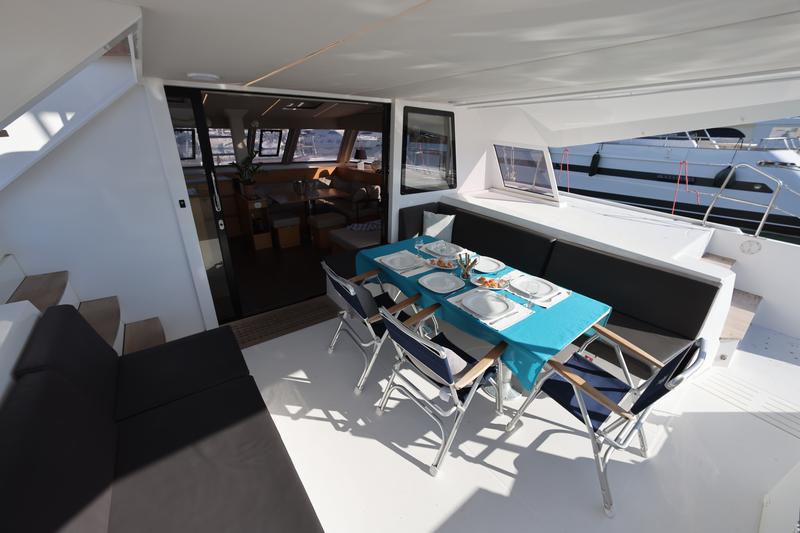 Book yachts online - catamaran - Nautitech 46 Fly - Aureliano - rent