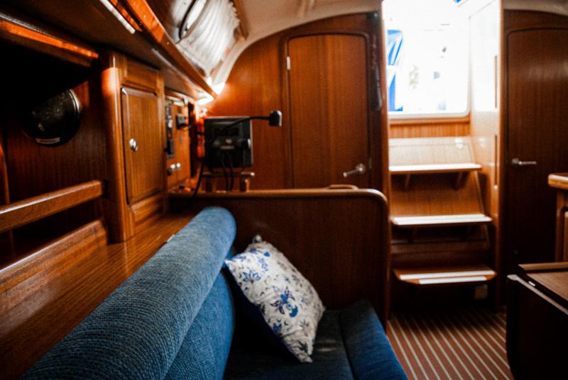 Book yachts online - sailboat - Bavaria 34 Cruiser - Hesperia III - rent