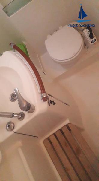 Book yachts online - sailboat - Oceanis 323 - Zippy - rent