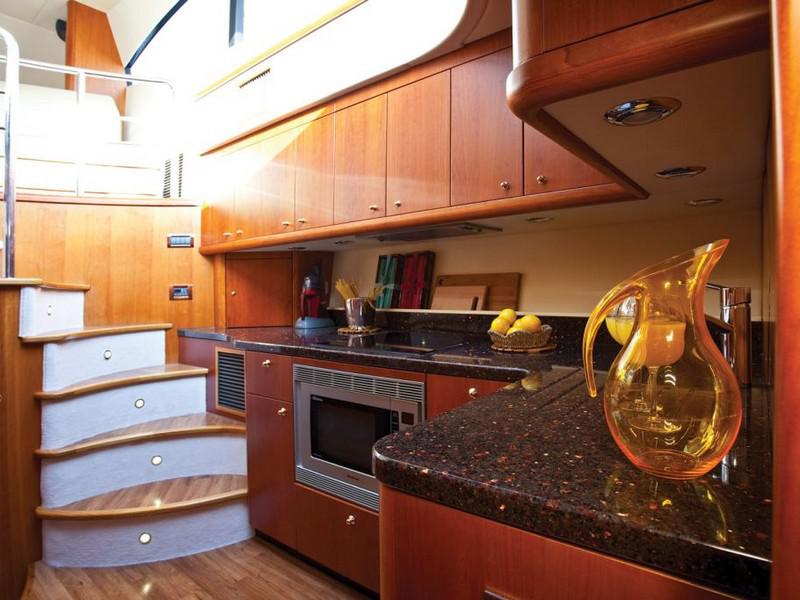 Book yachts online - motorboat - Sunseeker Manhattan 52 - NIMADO - rent