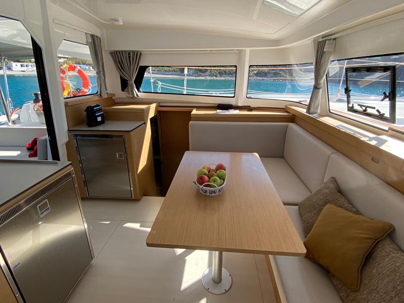 Book yachts online - catamaran - Excess 11 - Zèfiro - rent