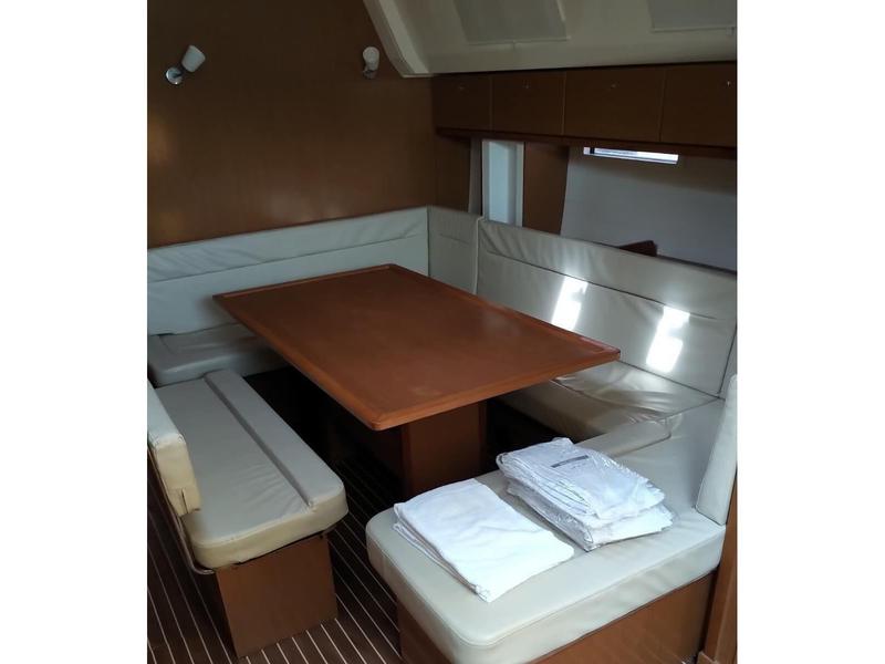 Book yachts online - sailboat - Bavaria Cruiser 50 - Ouranos (Sails 2019) - rent