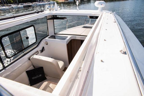 Book yachts online - motorboat - Nikhen Aquasun 34 - Aqua Sun - rent