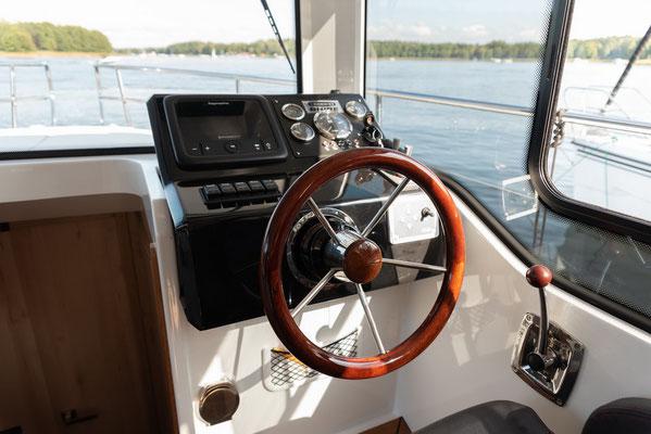 Book yachts online - motorboat - Nikhen Aquasun 34 - Aqua Sun - rent