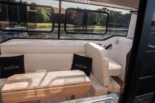 Book yachts online - motorboat - Nikhen Aquasun 34 - Aqua Sun - rent