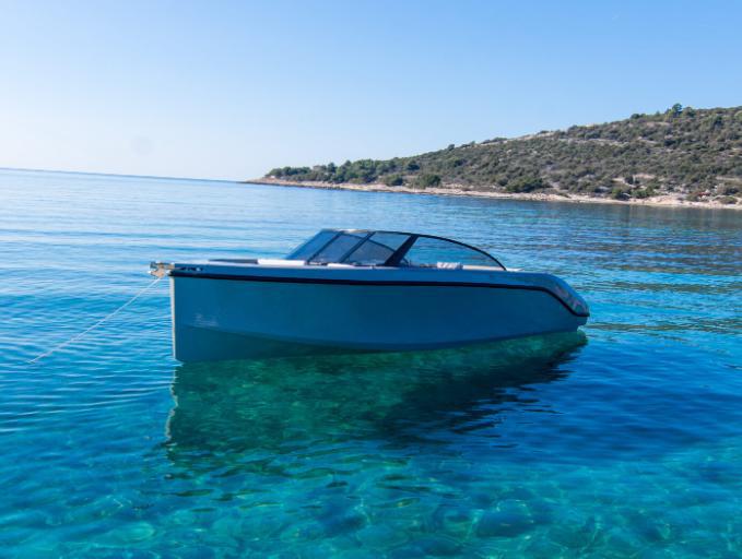 Book yachts online - motorboat - Rand Supreme 27 - PERLA - rent