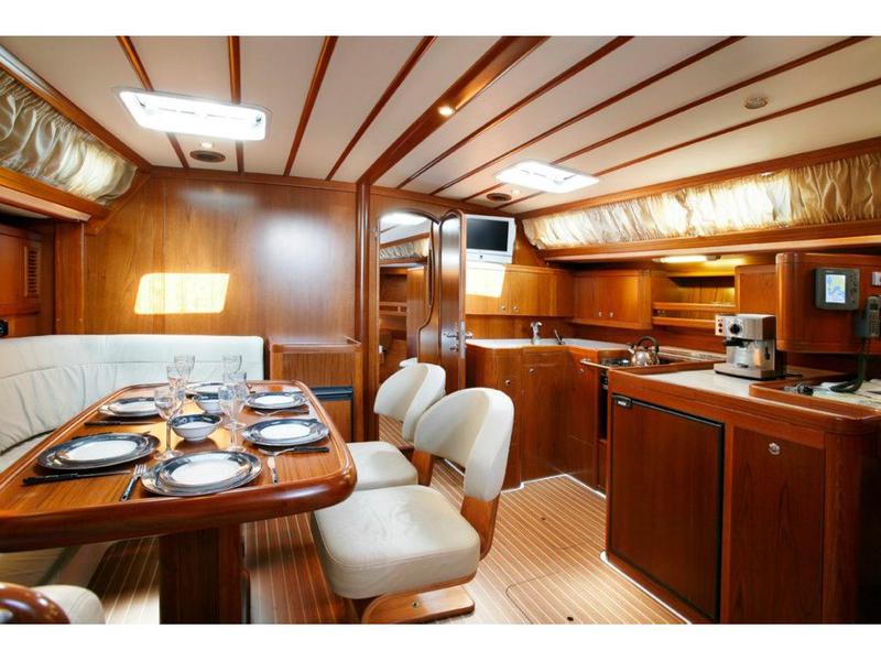 Book yachts online - sailboat - Ocean Star 51.2 - Dry - rent