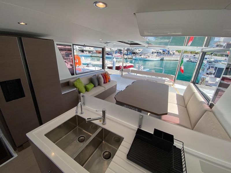 Book yachts online - catamaran - Bali 4.6 Nadir - NADIR - rent