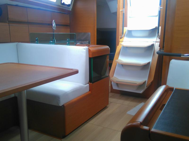 Book yachts online - sailboat - Sun Odyssey 419 - Dayse - rent