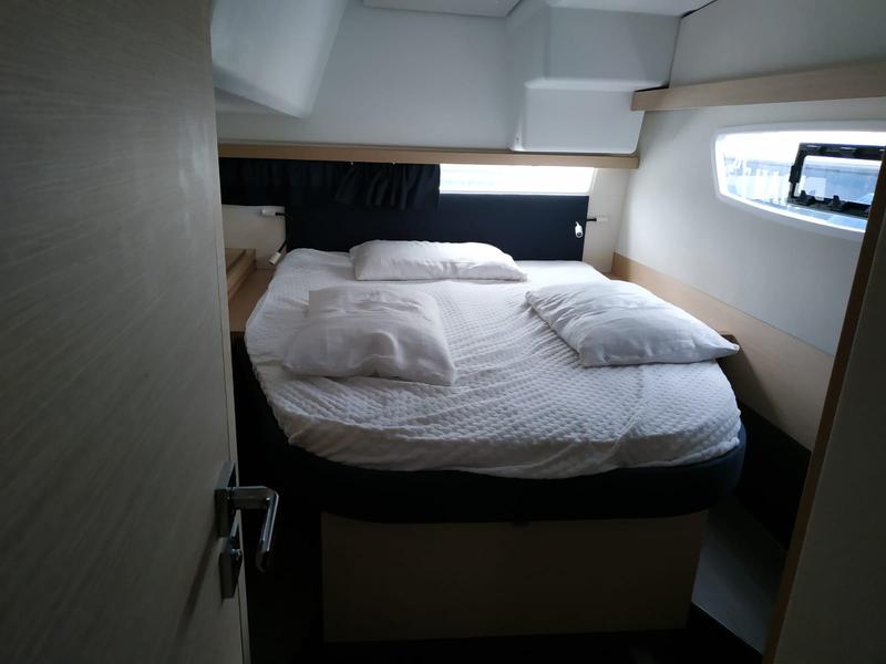 Book yachts online - catamaran - Lucia 40 - Margarita - rent