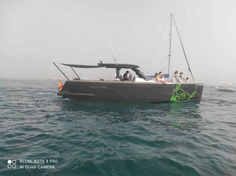 Book yachts online - motorboat - Fjord 40 Open - Bullit Per Day - rent