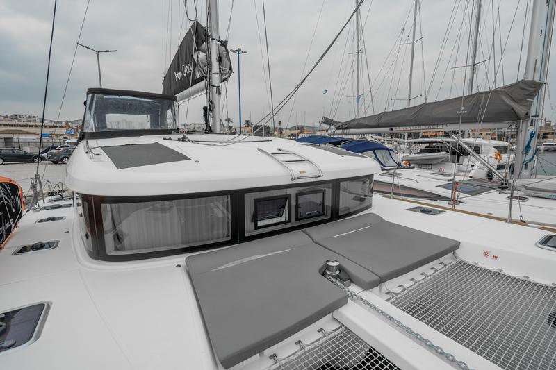 Book yachts online - catamaran - Lagoon 40 - MARY GRACE - rent