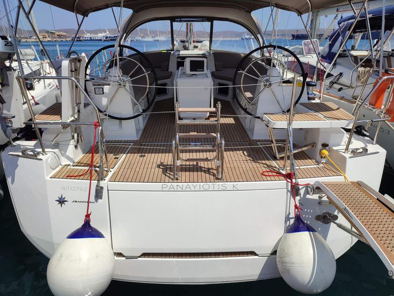 Book yachts online - sailboat - Jeanneau 54 - PANAYIOTIS K - rent