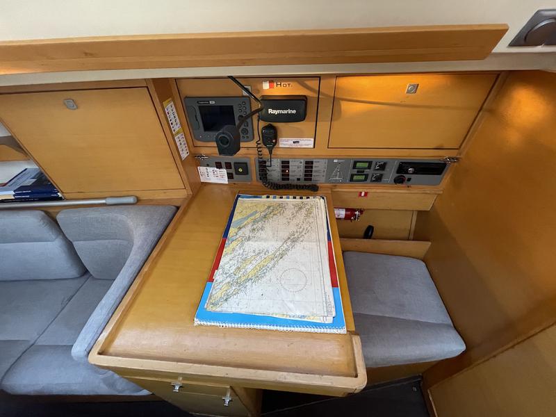 Book yachts online - sailboat - Elan 340 - Four Winds - rent