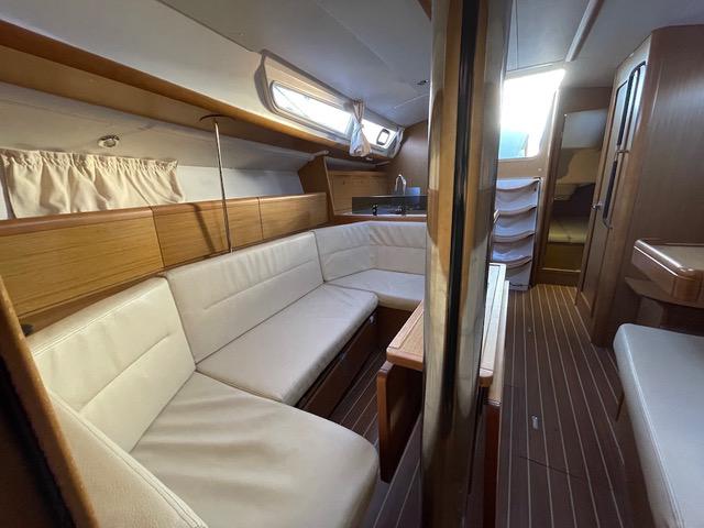 Book yachts online - sailboat - Sun Odyssey 39i - Orsula - rent