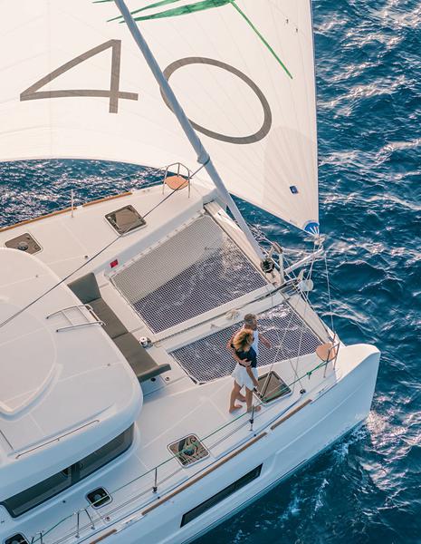 Book yachts online - catamaran - Lagoon 40 (2022) - CA101 New Boat 2022 - rent