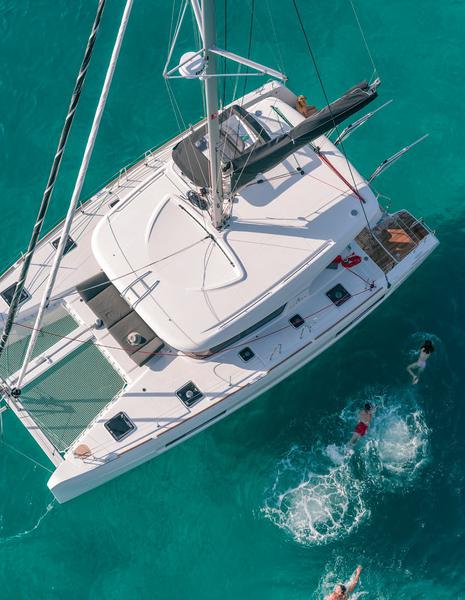 Book yachts online - catamaran - Lagoon 40 (2022) - CA101 New Boat 2022 - rent
