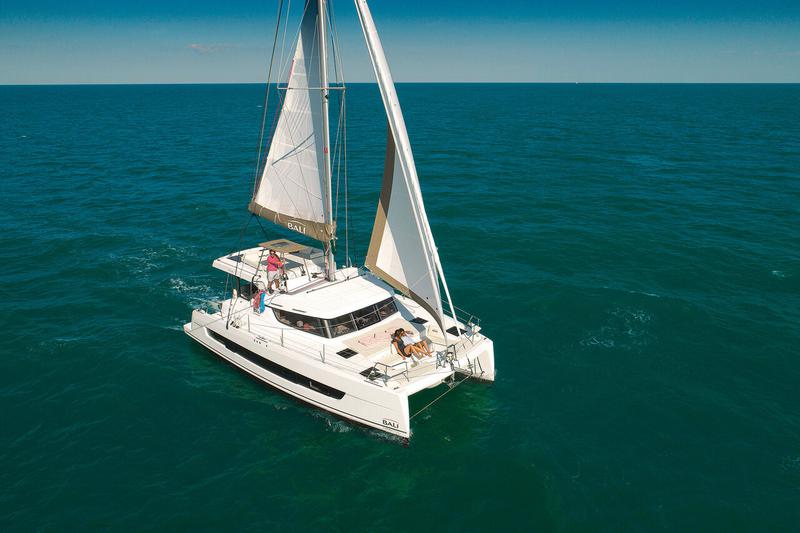 Book yachts online - catamaran - Bali Catspace - Ediba Aries - rent