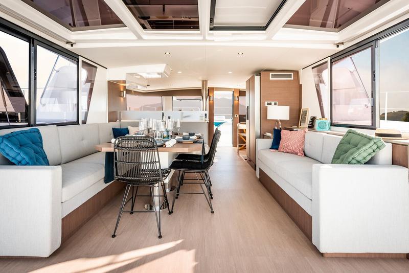 Book yachts online - catamaran - Bali 4.6 - Ediba Scorpio - rent