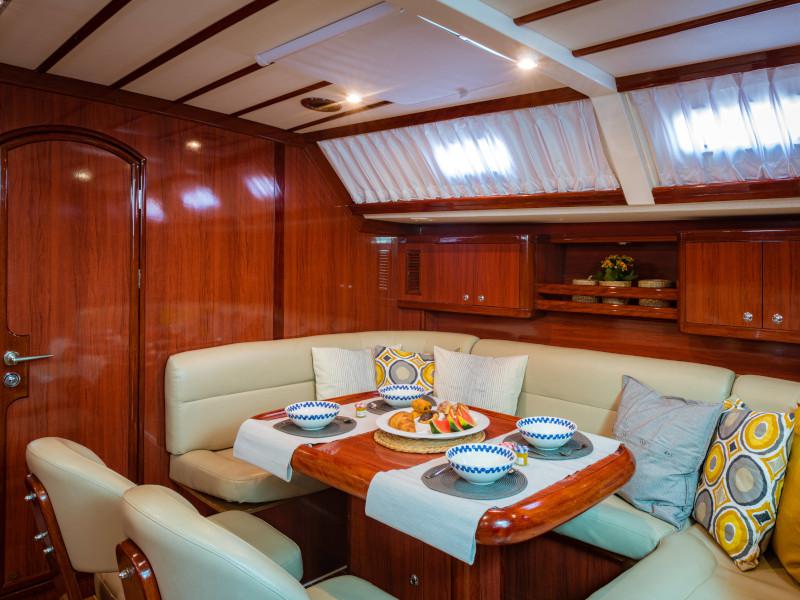 Book yachts online - sailboat - Ocean Star 60.1 - Christianna VIII - rent
