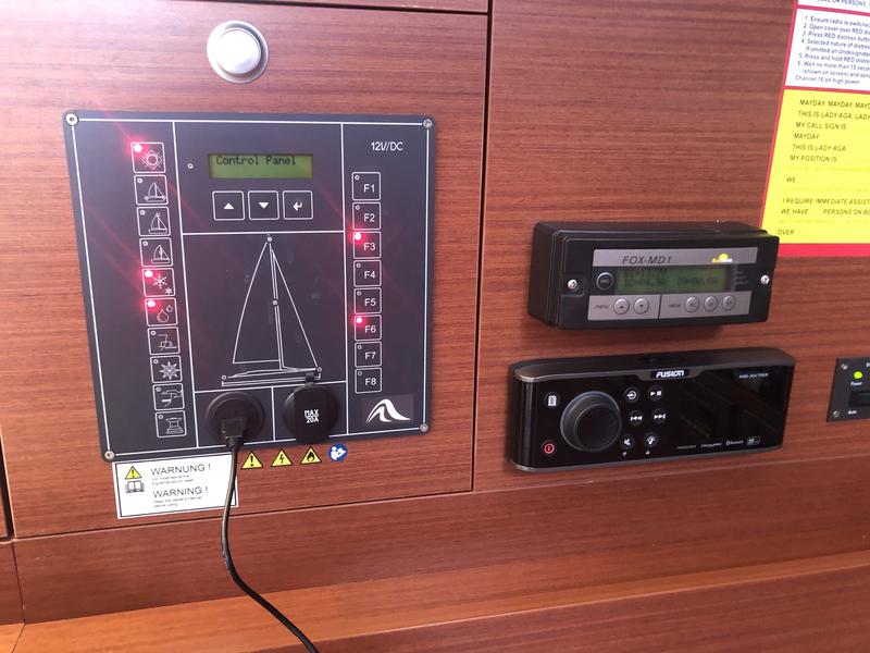 Book yachts online - sailboat - Hanse 508 - Lady Aga - rent