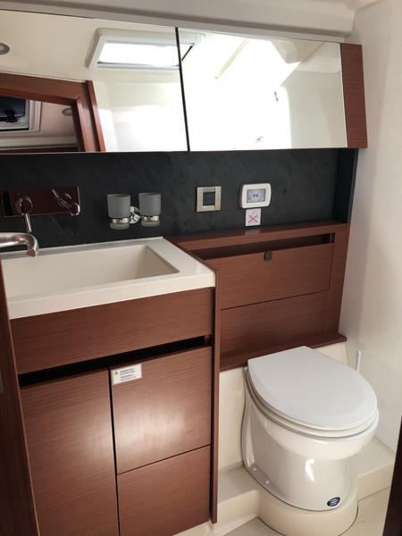 Book yachts online - sailboat - Hanse 508 - Lady Aga - rent