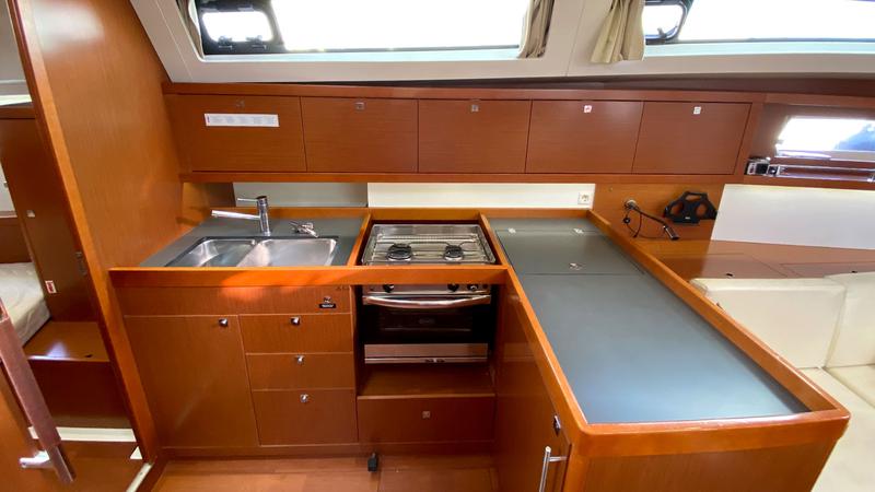 Book yachts online - sailboat - Oceanis 41 - Noah - rent