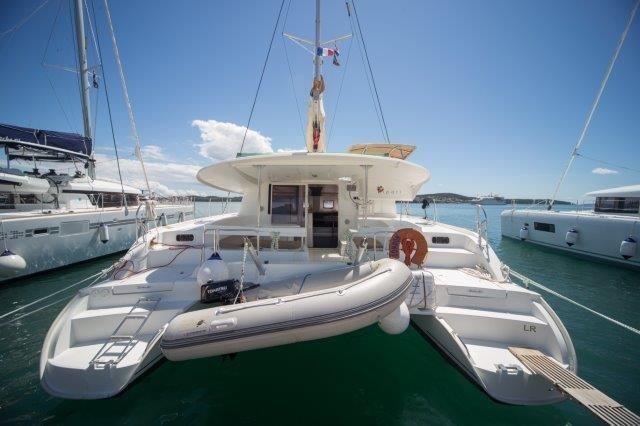 Book yachts online - catamaran - Lipari 41 - Mariona - rent