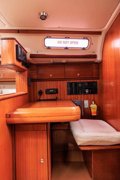 Book yachts online - sailboat - Bavaria 44 - Twins - rent